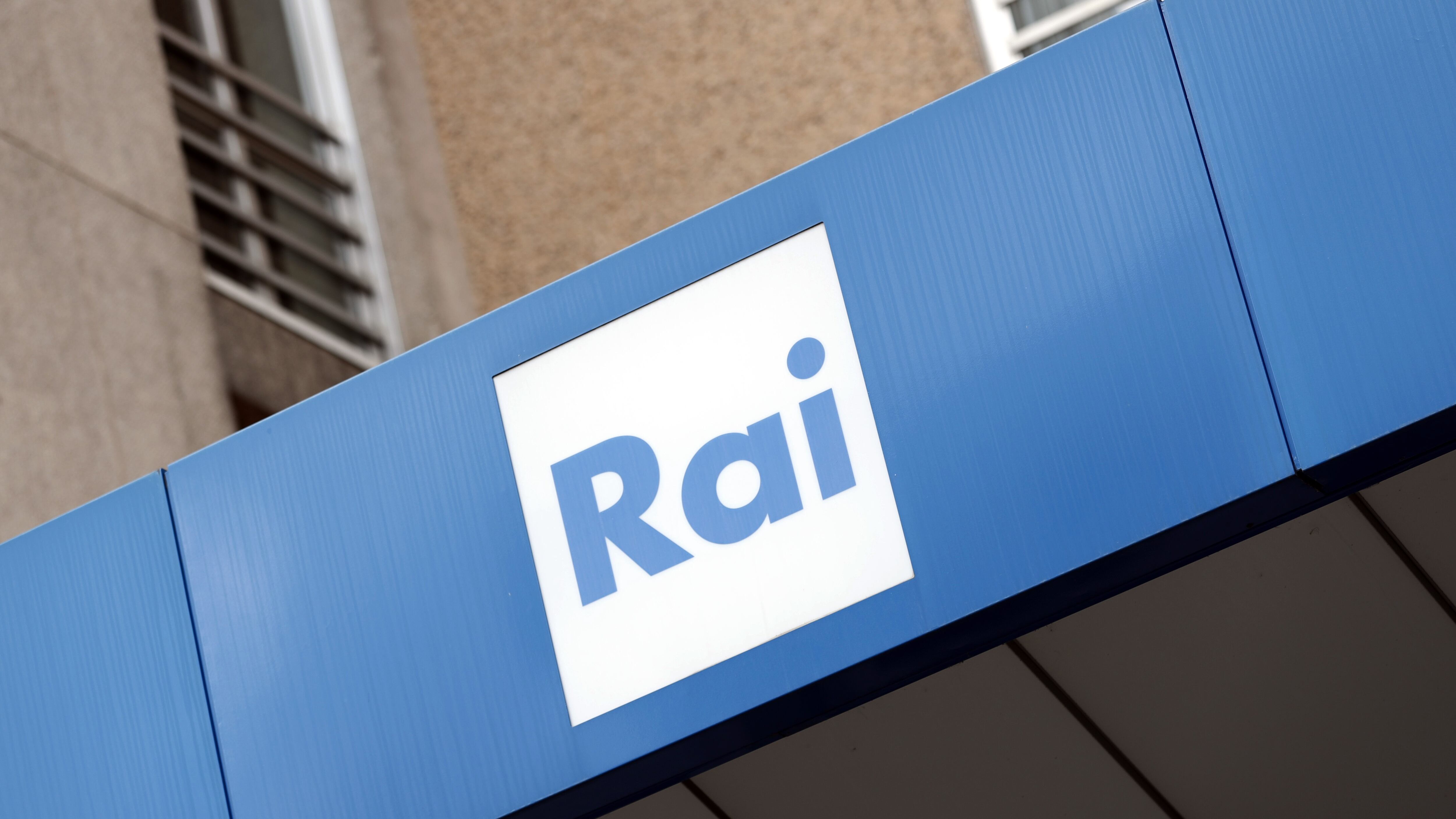 Rai, può slittare lo switch-off: la decisione per Europei e Olimpiadi