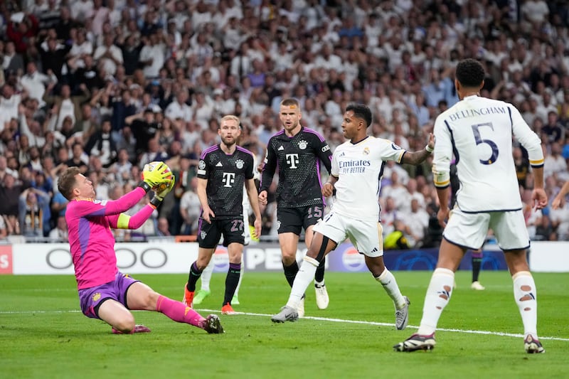 Neuer parata Real Madrid Bayern Monaco