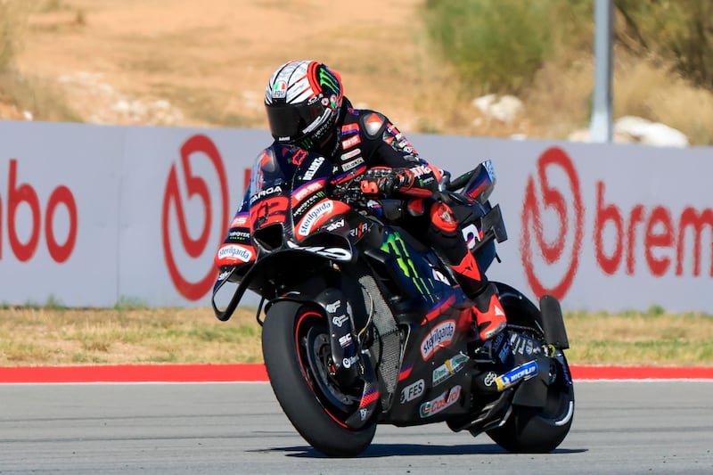 MotoGP, battaglia ad Aragon: la pole a Bezzecchi, la sprint a Marquez