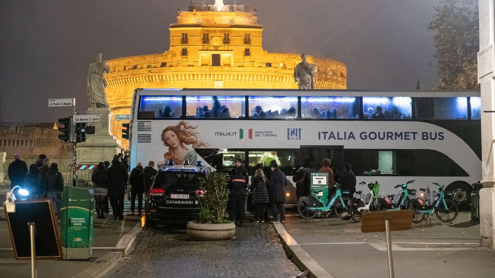 Dopo il successo all'estero il Bus Gourmet Italia conclude il suo tour a Roma