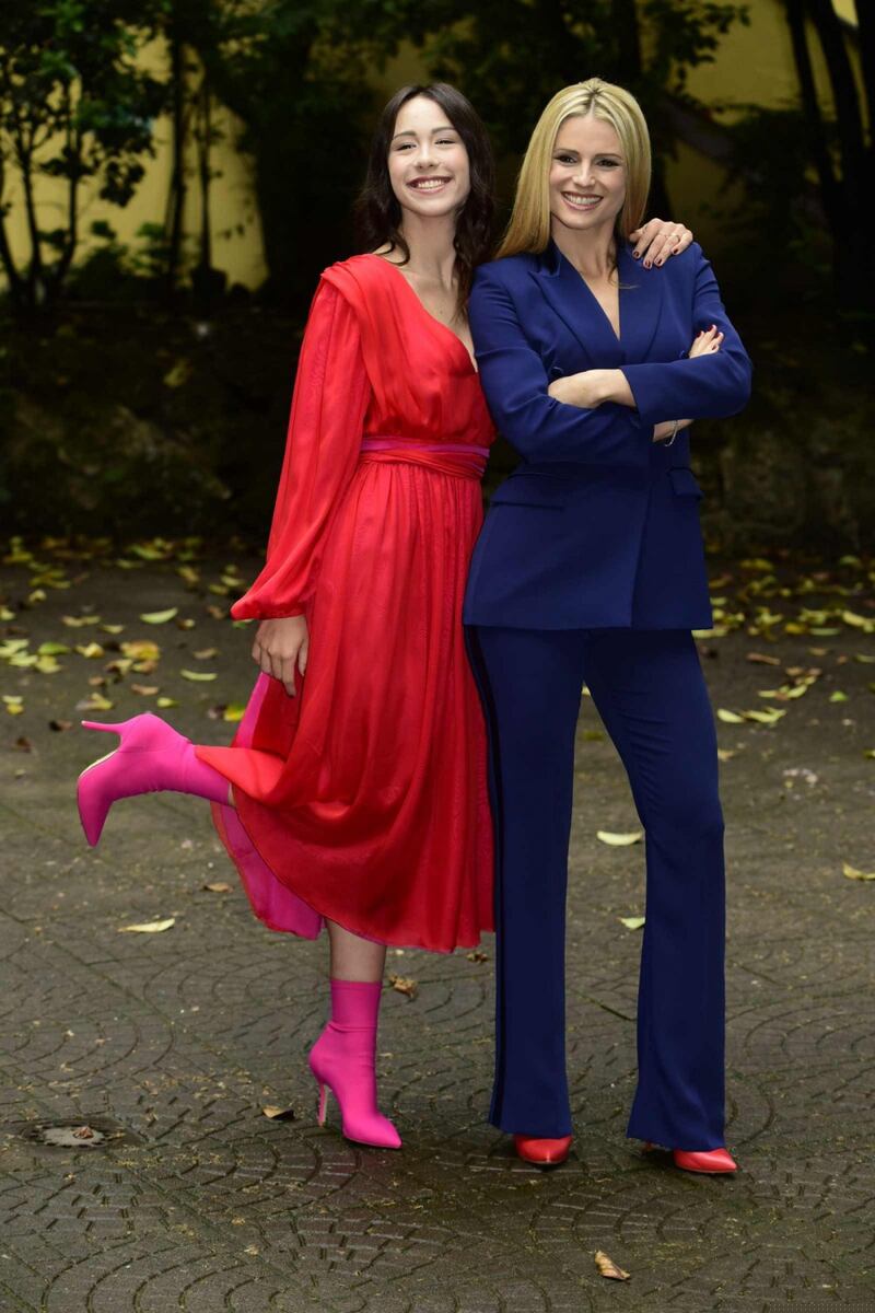 Michelle Hunziker e Aurora Ramazzotti in un nuovo show 15