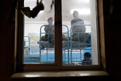 Russia, ecco la scuola per bambini-soldato 9