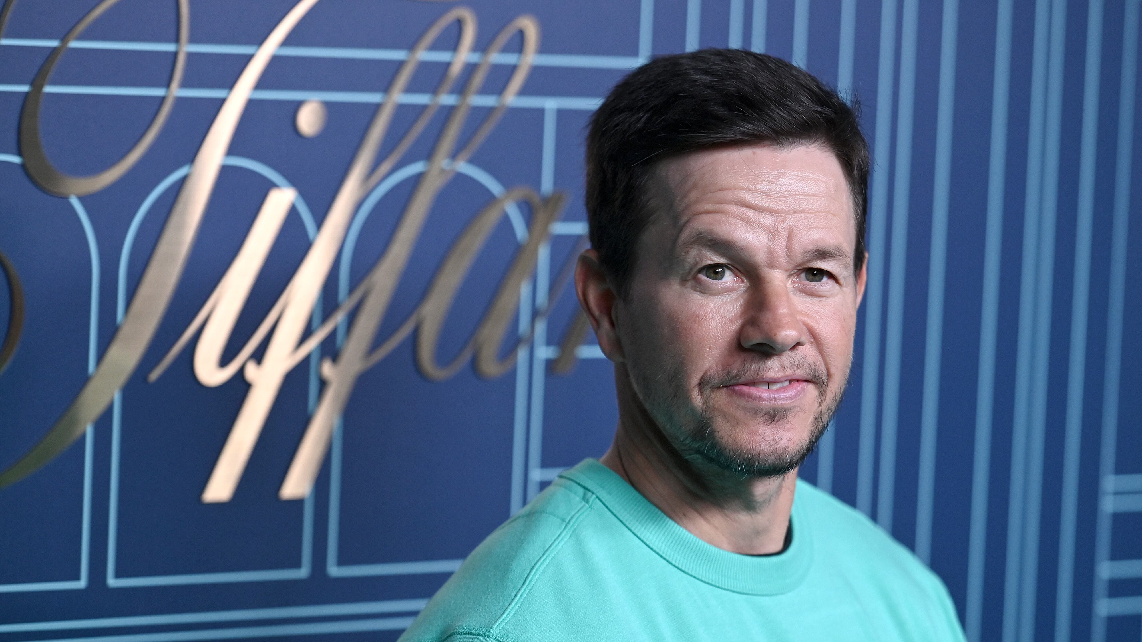 "Via dalla Hollywood woke": la battaglia dell'attore Mark Wahlberg