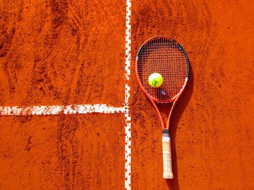 Tre over 60 inventano il primo club dello sport virtuale