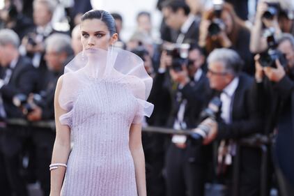 Un angelo di Victoria sulla Coisette di Cannes 1