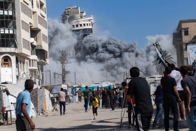 Palazzi abbattuti a Gaza