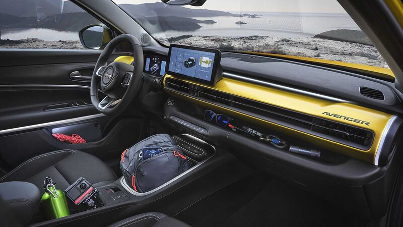 jeep avenger interni