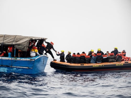 Il Viminale vuole vederci chiaro sugli irregolari: parte il censimento degli stranieri in 4 Regioni