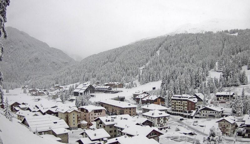 È arrivata la prima neve al Nord 7