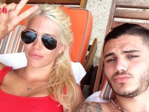Icardi e Wanda Nara: tra tatuaggi, vacanze e caminetto, quando l'amore è twittato