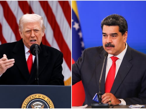 Trump lancia l'ultimatum a Maduro: "Dimettiti e lascia il paese"