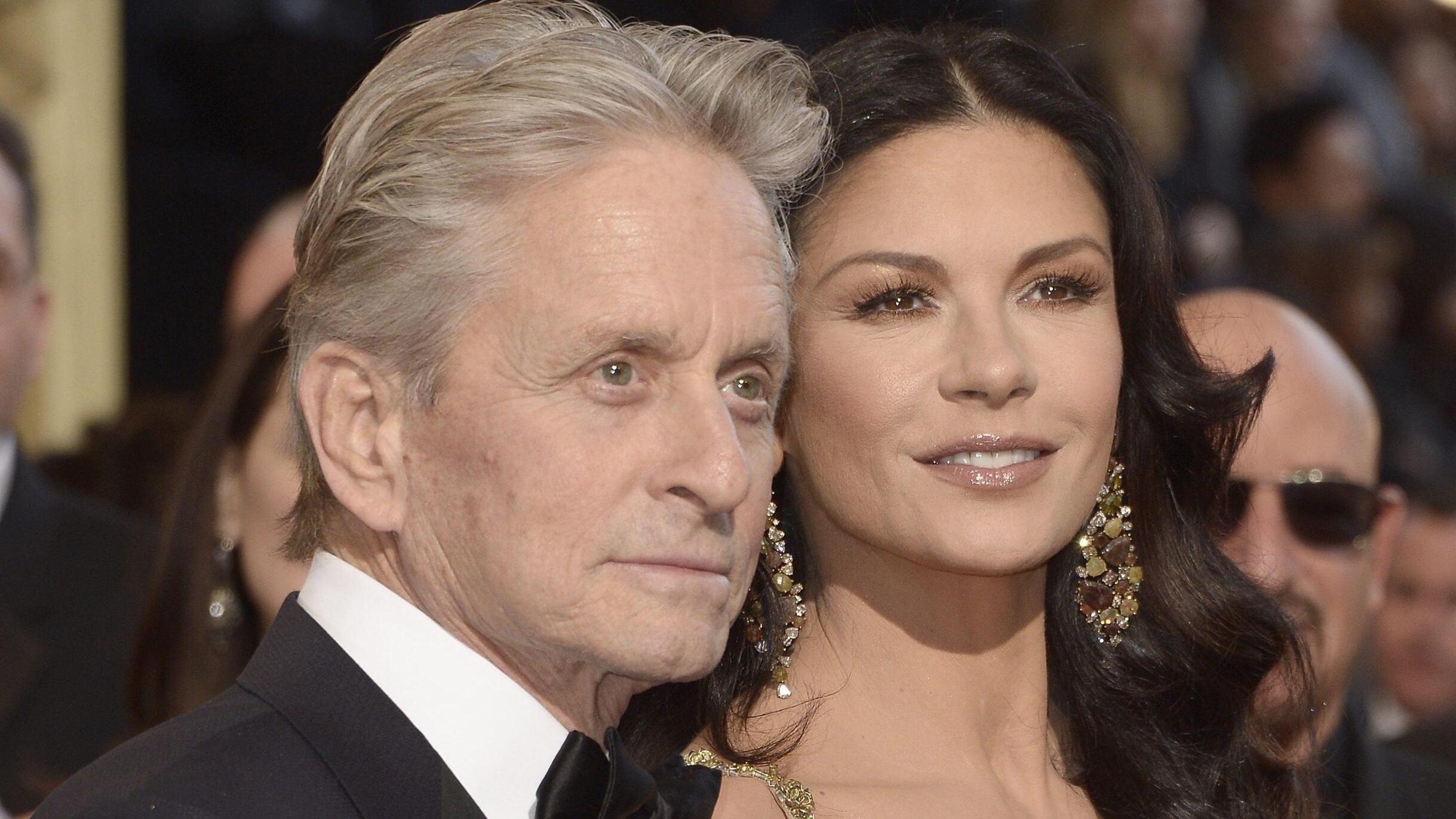 Douglas molla la Zeta-Jones. Per lei "buonuscita" da 300 milioni