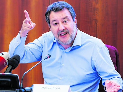 Salvini: “Bonus ai padri separati fino a 500 euro al mese per la casa”