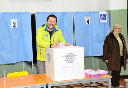 Referendum, da Renzi a Berlusconi: big alle urne 1