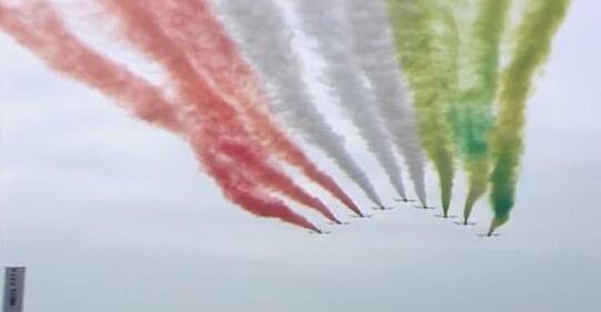 Le Frecce Tricolori inaugurano Expo 2015 5