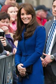 Kate Middleton, bella e glam in blu in Scozia 38