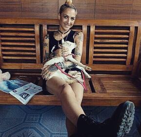 Valentina Pegorer ed Ema Stokholma, le foto sexy 15