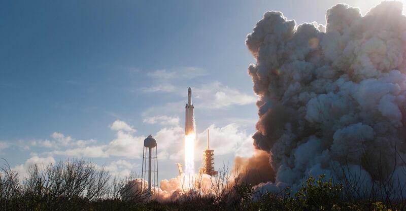 Parte il bus spaziale di Space X 13