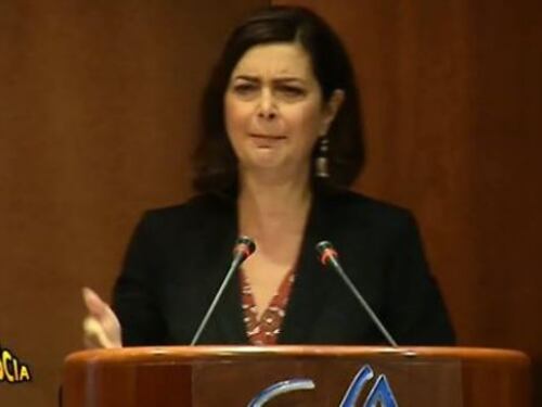 Furia Boldrini contro Salvini: "Prenda lezioni di educazione civica"