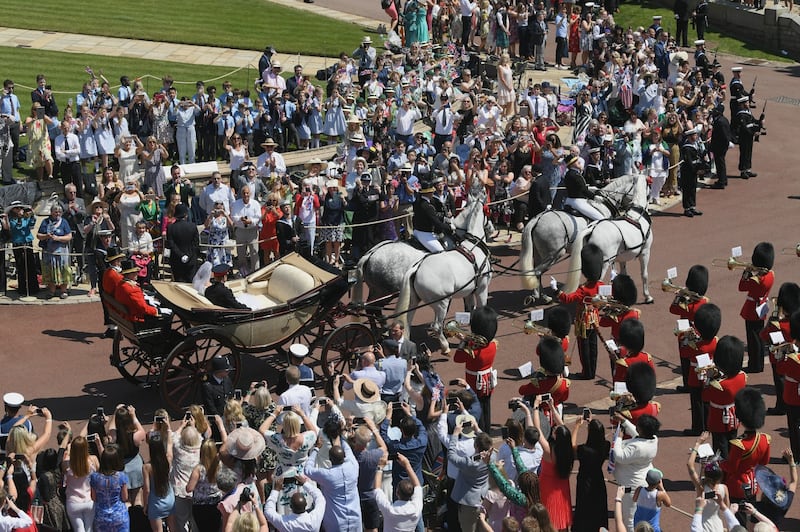 Royal Wedding: il giro in carrozza di Harry e Meghan 3
