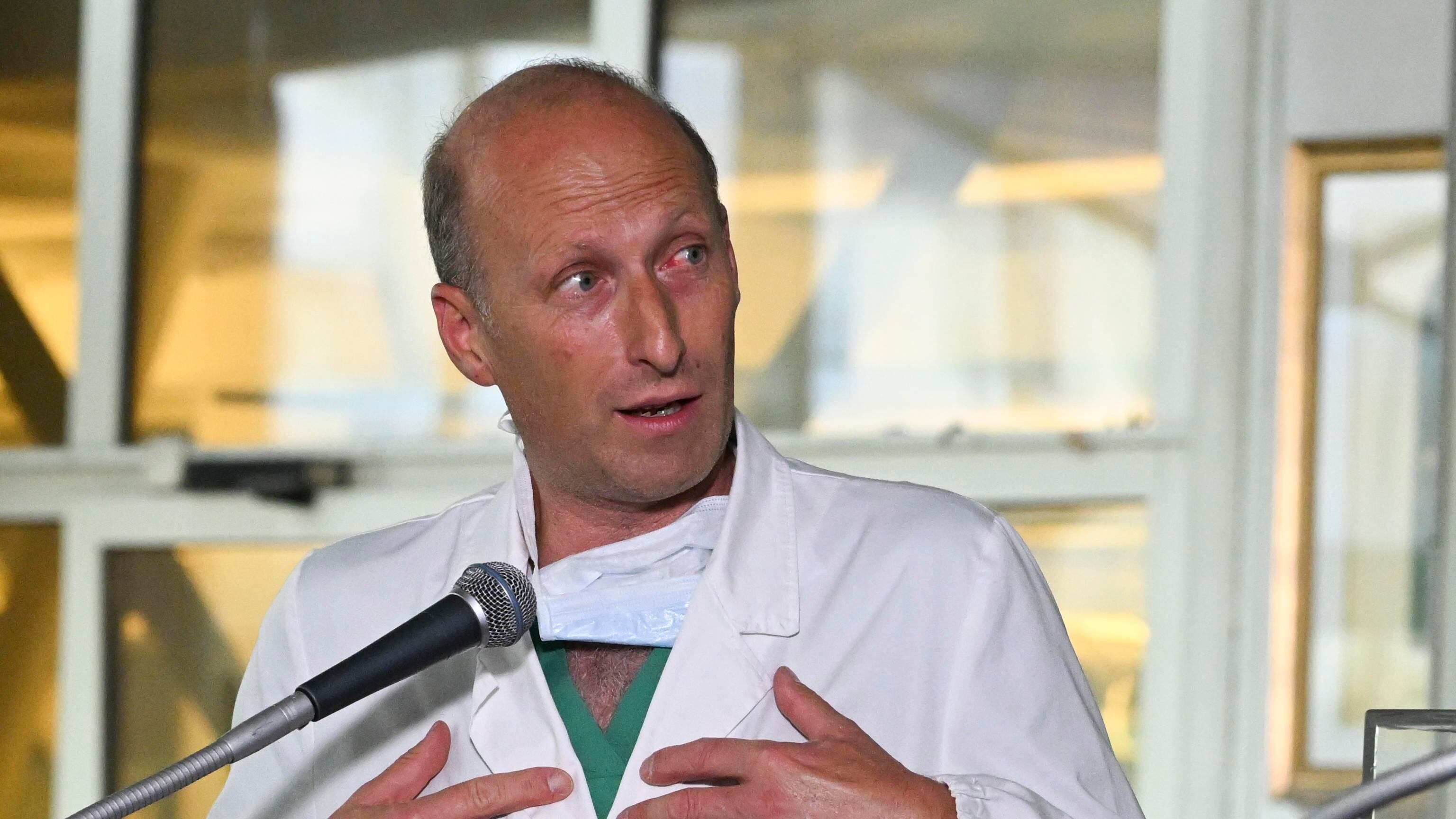 I dolori una conseguenza dell'ultima operazione. L'urgenza contro il rischio di ischemia intestinale