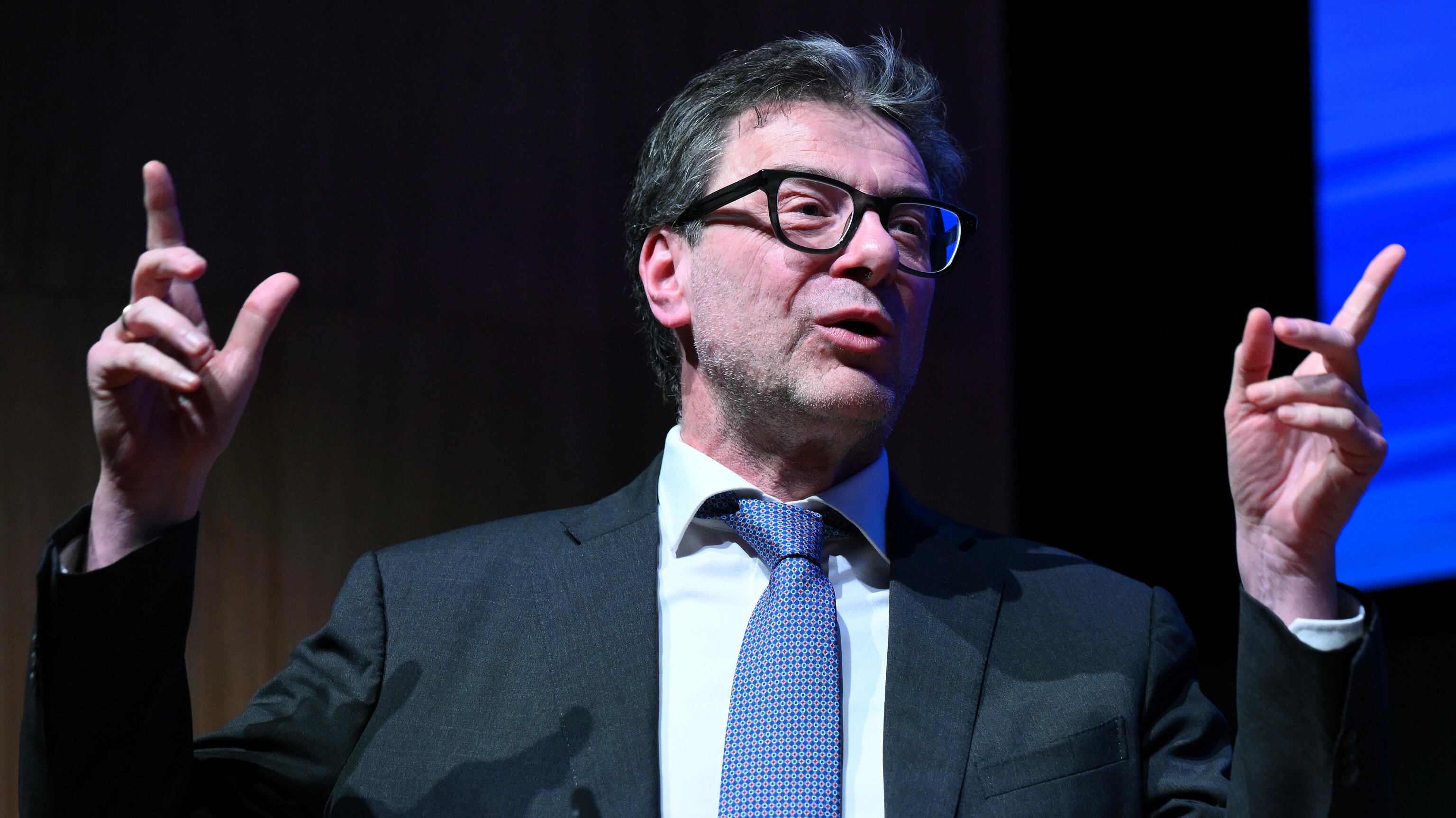 Giorgetti: "L’Italia sarà all’altezza delle sfide internazionali"