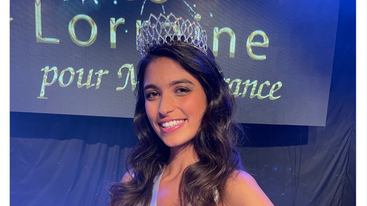 "È Sessista". E le femministe fanno causa a Miss Francia