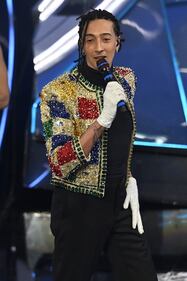Sanremo 2024: ecco il look della terza serata del Festival di Ghali 11
