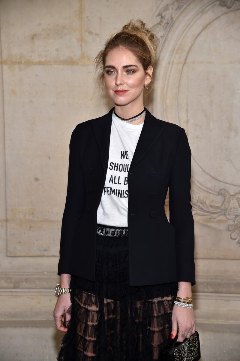 Chiara Ferragni hot, la gonna è inguinale 22