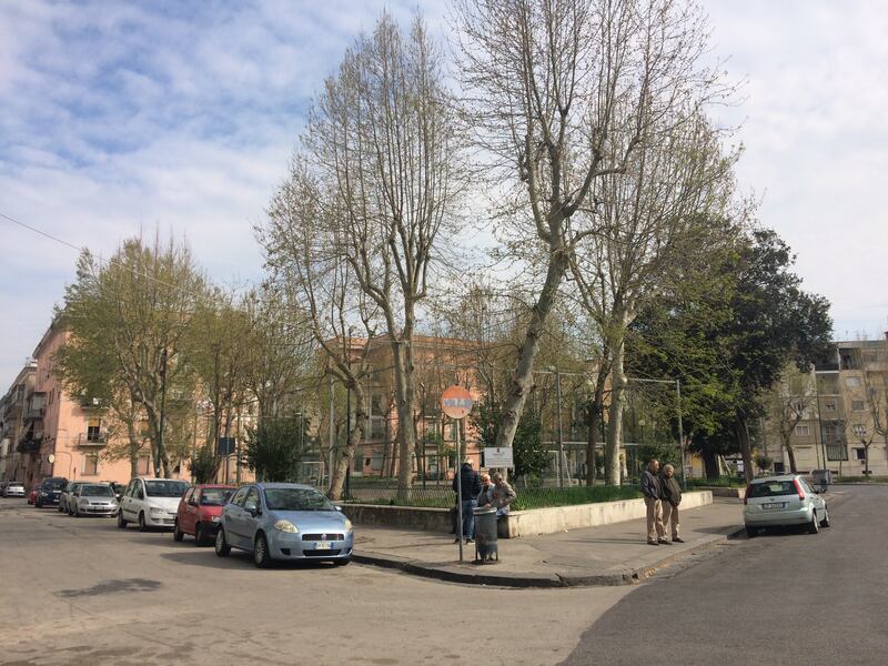 Napoli, nel rione de L'Amica Geniale degrado e disservizi 9