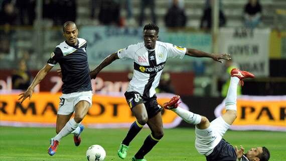 Parma: mercato deludente, caccia agli svincolati Si allena Mariga