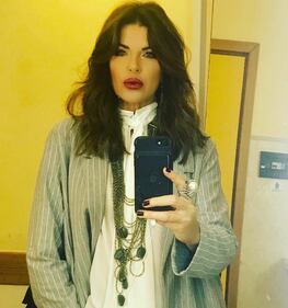 Alba Parietti seducente su Instagram 17