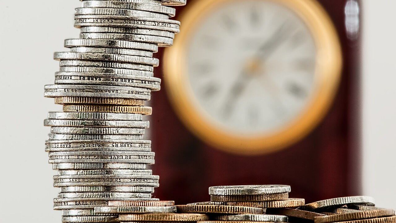 Istat, più decessi che nascite: a che età andremo in pensione