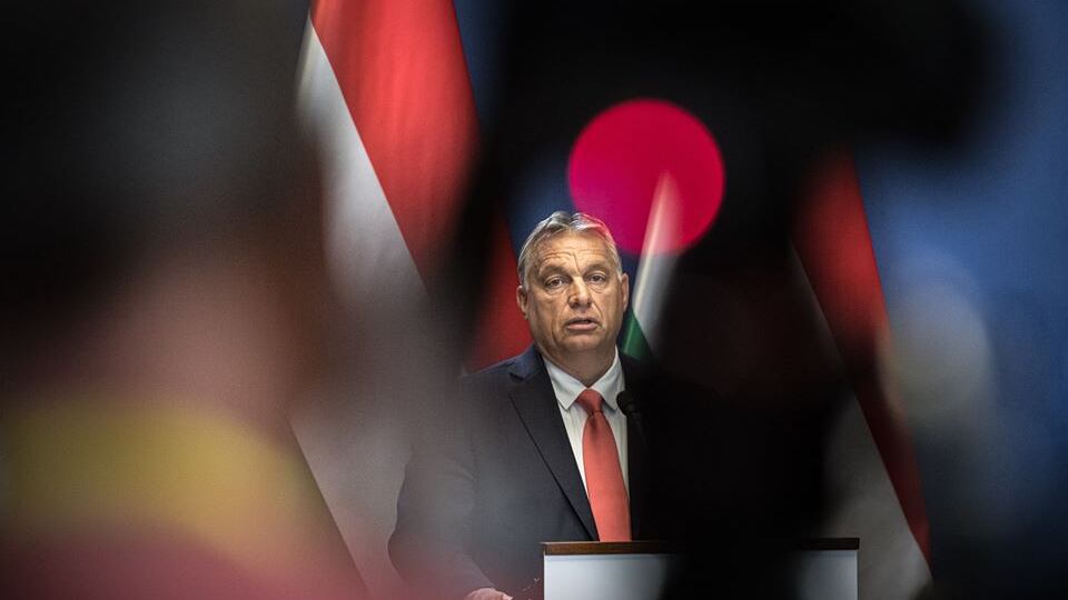Giudici contro Orban: legge anti Soros "non conforme al diritto Ue"
