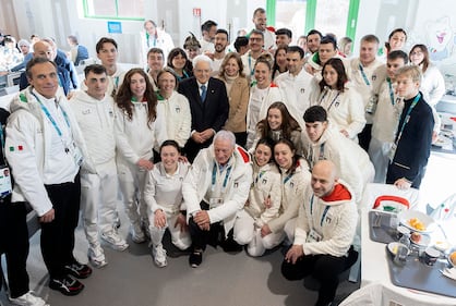 Mattarella al Villaggio olimpico di Milano 15