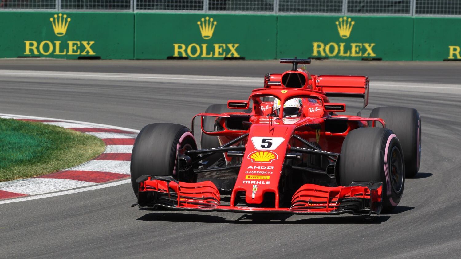 Formula Uno, Vettel in pole position in Canada: secondo Bottas, terzo Verstappen