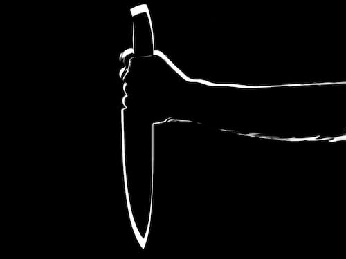 A Berlino accoltellate due bimbe fuori da scuola