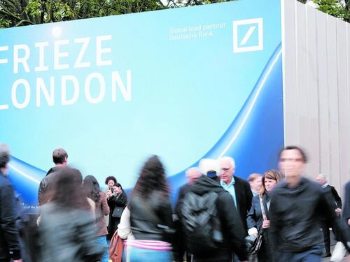 "Frieze" estrosa e anche pensosa. La Brexit pesa, però l'arte vola
