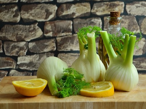 Dieta del finocchio per un ventre piatto in estate