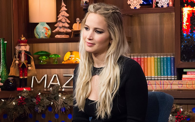 Jennifer Lawrence, i look sexy 17