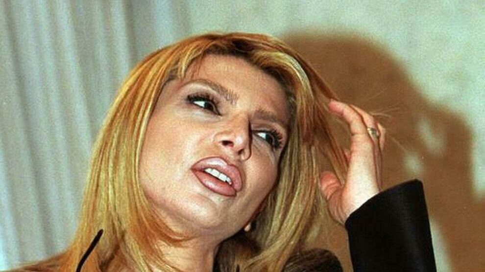 Mafia, greggio, riciclaggio In manette Ana Bettz, imprenditrice e showgirl