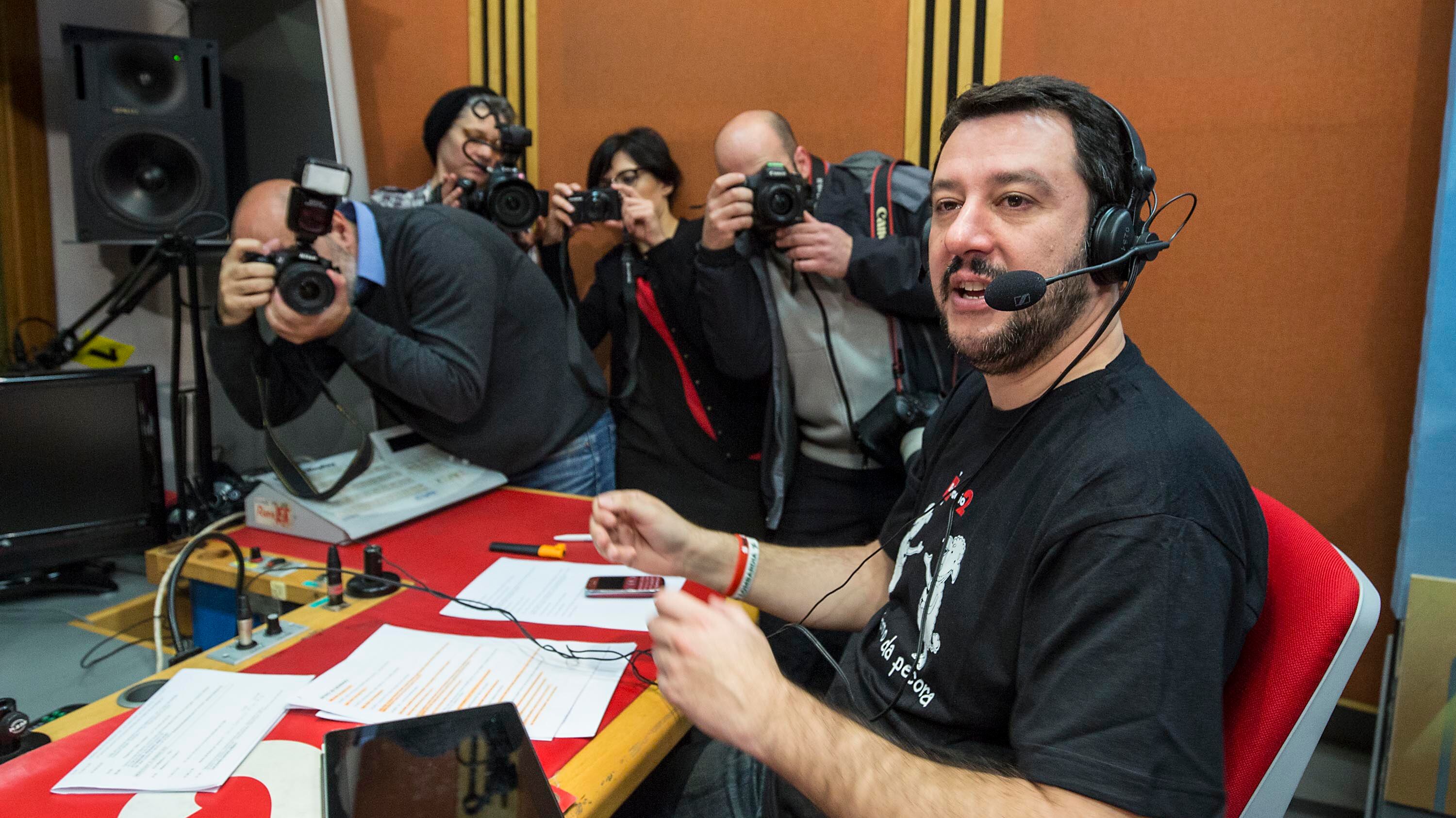 Matteo Salvini spara a zero sull'Ncd e si candida a sindaco di Milano