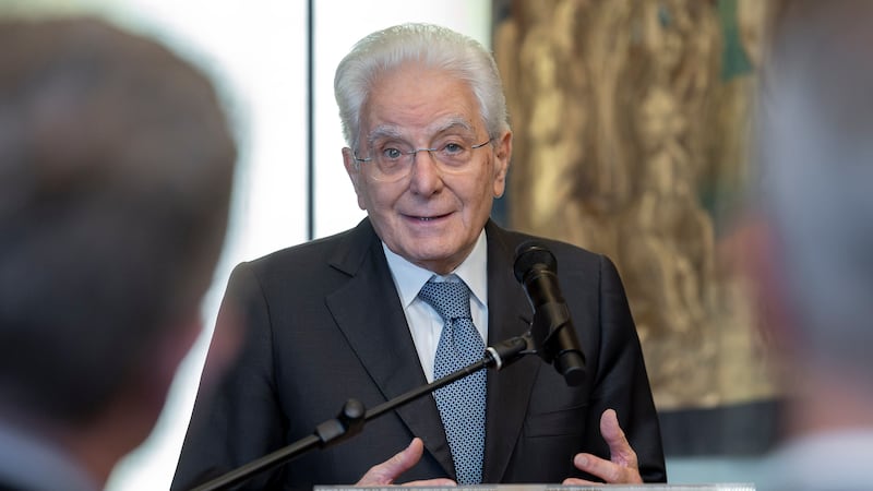 Tetto agli stranieri, cosa prevedevano le due circolari di Mattarella citate da Meloni