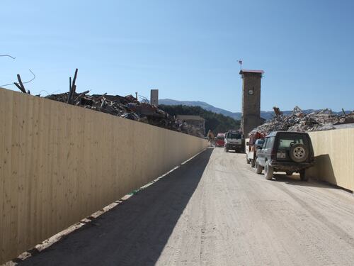 Amatrice, viaggio nella città sommersa dalle macerie ad un anno dal sisma