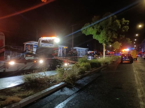 Auto sulla folla a Caen, un morto e 10 feriti: “Incidente dopo una rissa, non è terrorismo”