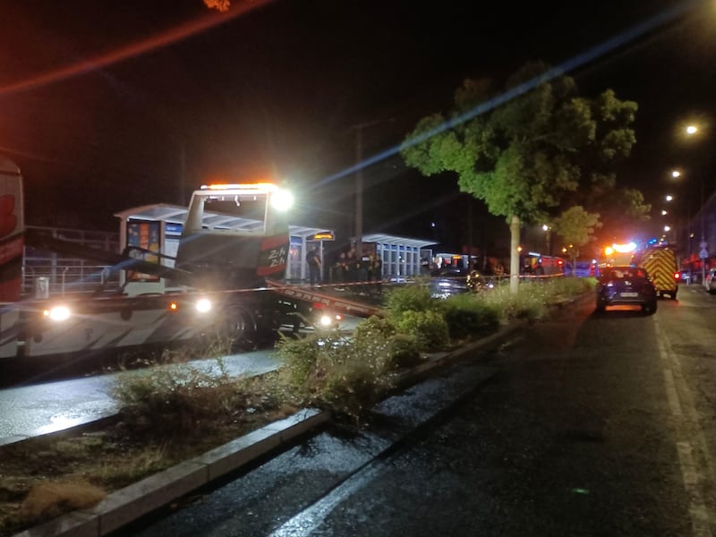 Auto sulla folla a Caen,due morti e una decina di feriti: “Incidente dopo una rissa, non è terrorismo”