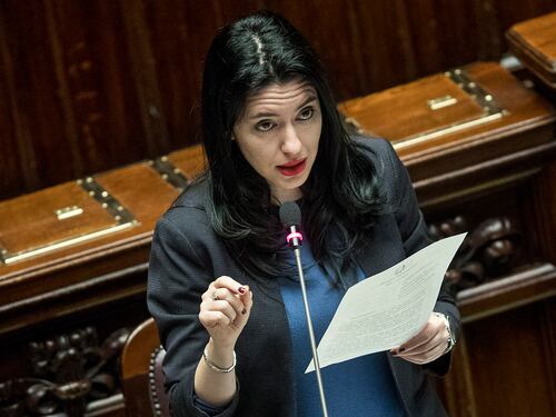 "Autonomia, fuorisede e docenti a rischio. Quanti problemi non risolti dal governo"