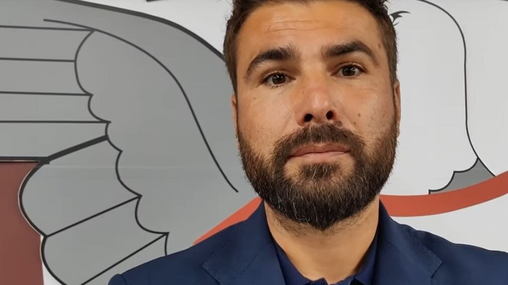 La vigilia, il funerale della mamma e l'esonero: Natale amaro per Adrian Mutu