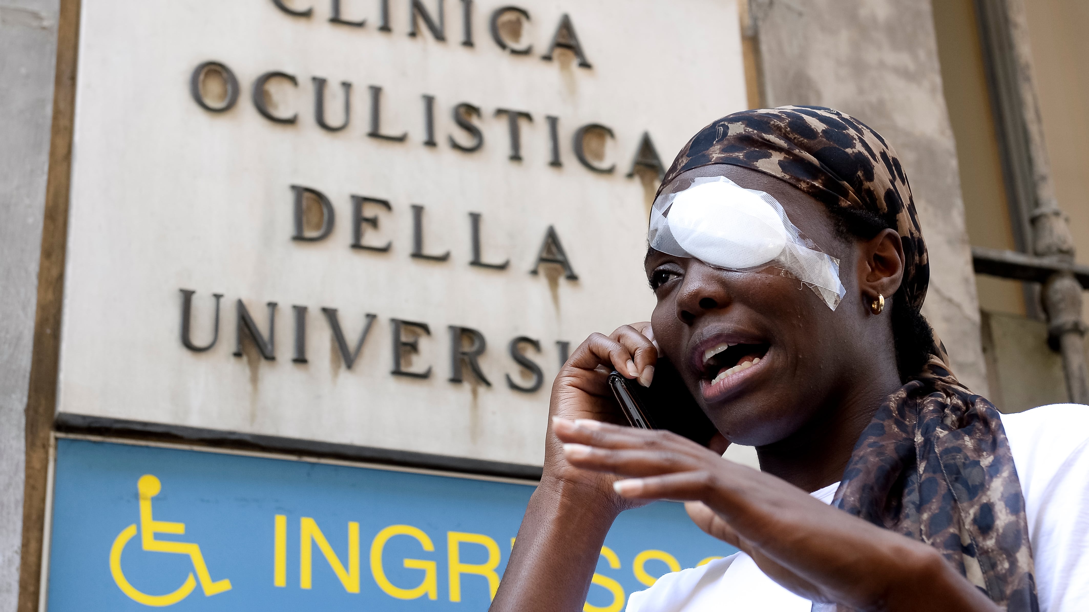 Il legale dei lanciatori di uova: "Le parole del Pd un danno"