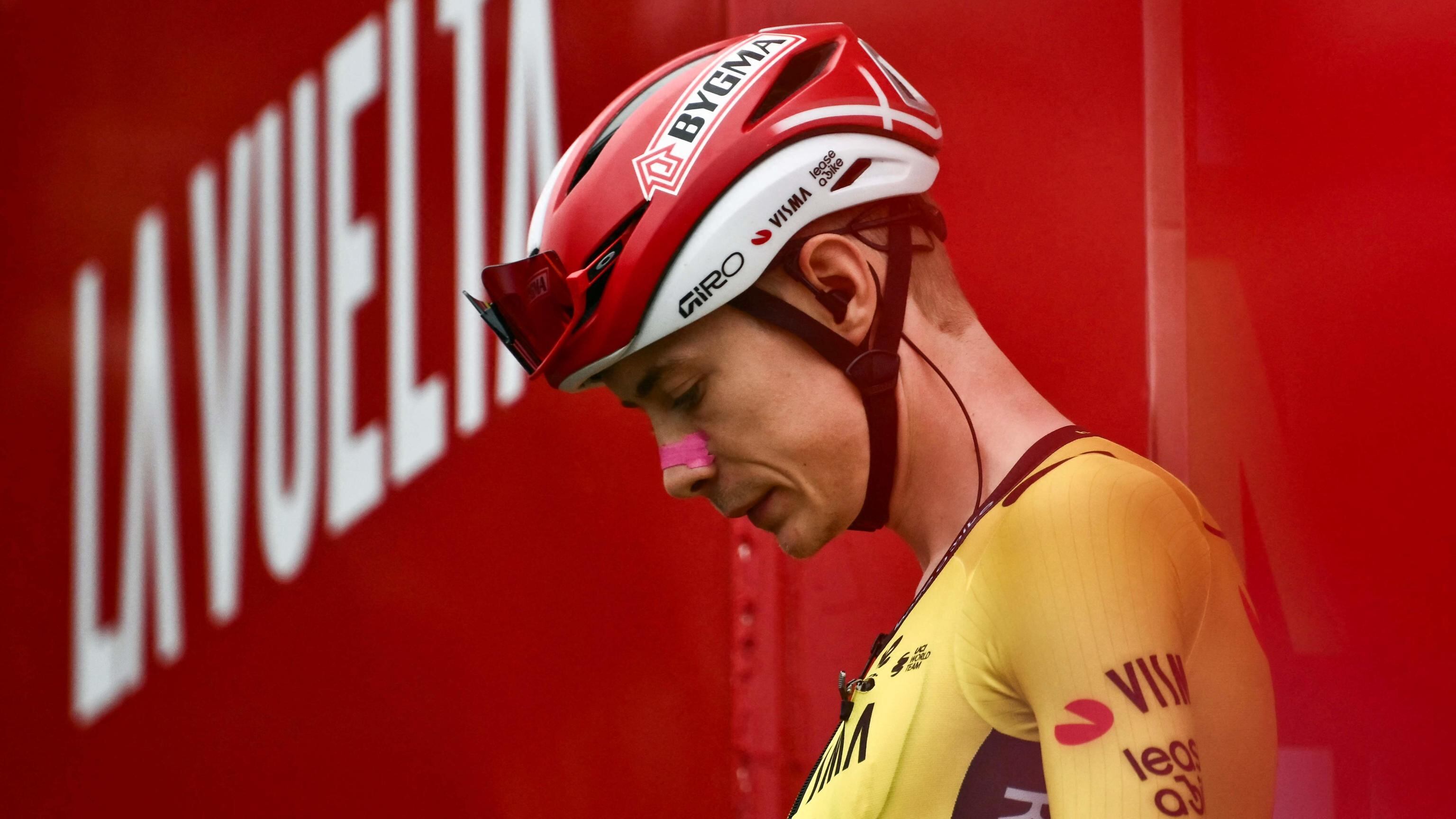 Vuelta, furto choc alla Visma di Vingegaard: rubate 18 bici del valore di 250mila euro